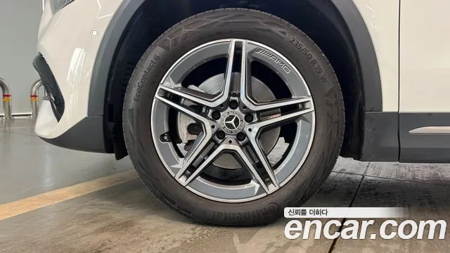 Mercedes-Benz GLA-Class — Фото автомобиля 5
