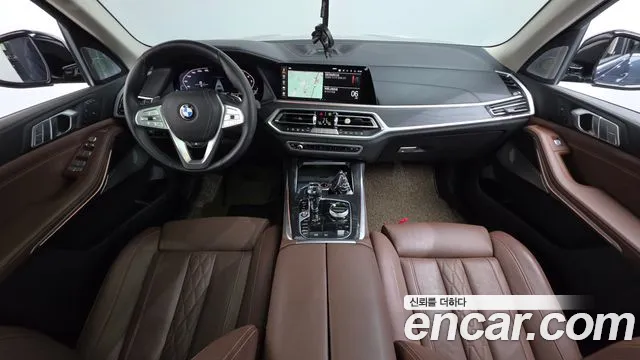 BMW X7 — Фото автомобиля 7