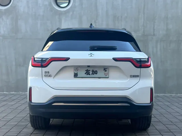 Nio ES6 — Фото автомобиля 5