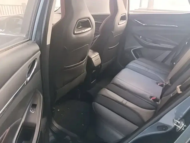 Changan Oushang X5 — Фото автомобиля 16