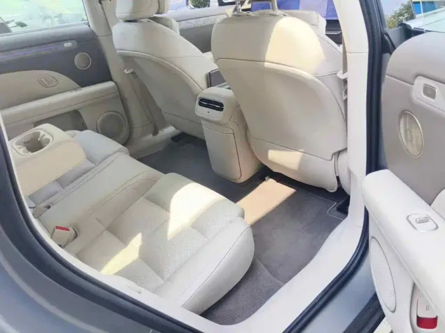 IM Motors LS6 — Фото автомобиля 11