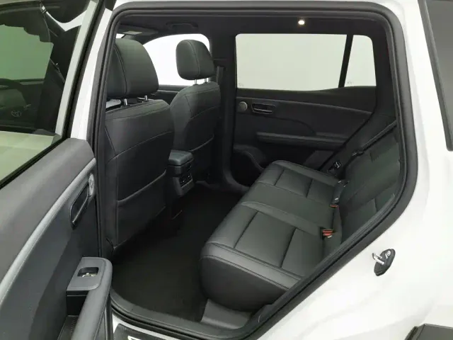 Toyota BoZhi 3X — Фото автомобиля 15