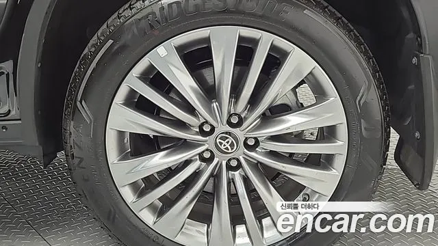Toyota Highlander — Фото автомобиля 5