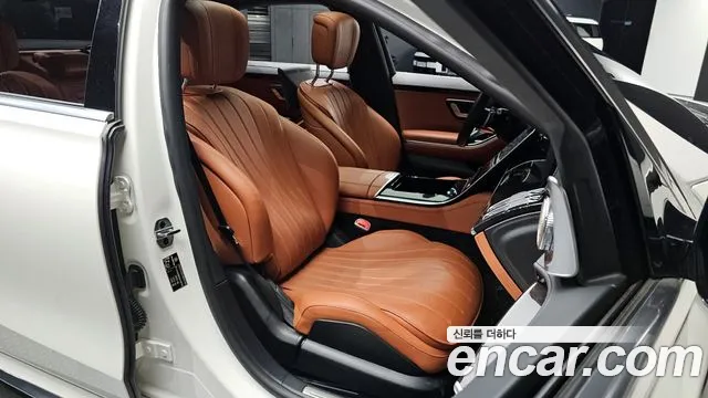 Mercedes-Benz S-Class — Фото автомобиля 4