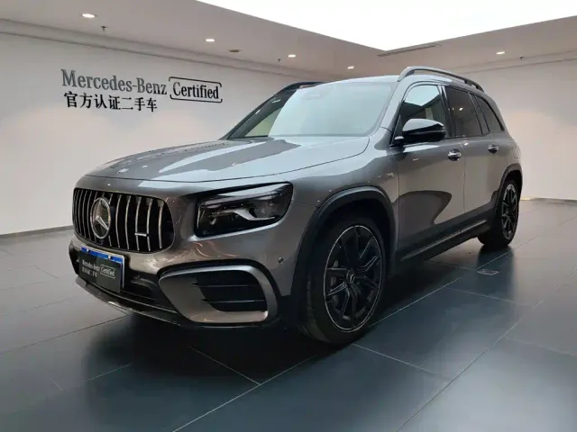 Фотография автомобиля — Mercedes-Benz GLB AMG
