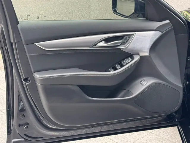 Cadillac CT5 — Фото автомобиля 15