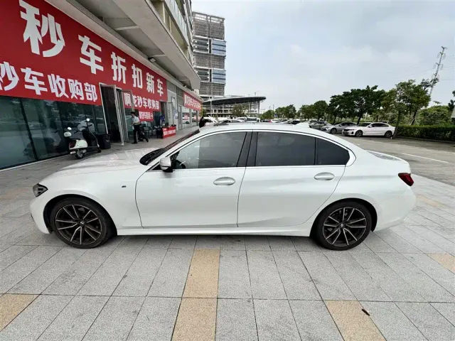 BMW 3 Series — Фото автомобиля 3