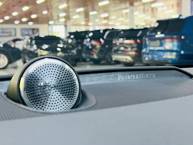 Volvo S60 — Фото автомобиля 10