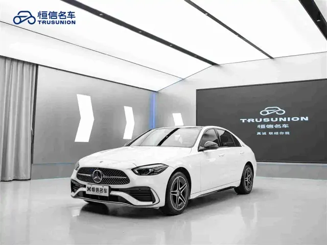 Mercedes-Benz C-Class — Фото автомобиля 3