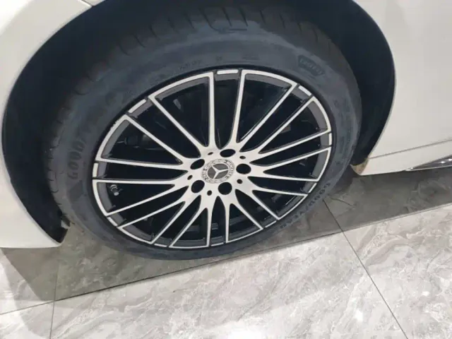 Mercedes-Benz C-Class — Фото автомобиля 22