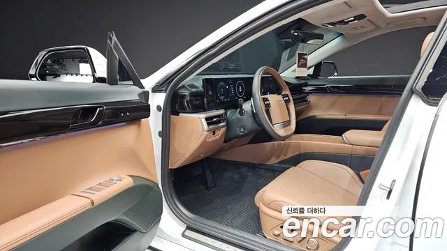 Hyundai Grandeur GN7 — Фото автомобиля 15