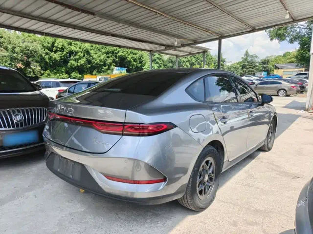 BYD Qin PLUS — Фото автомобиля 6