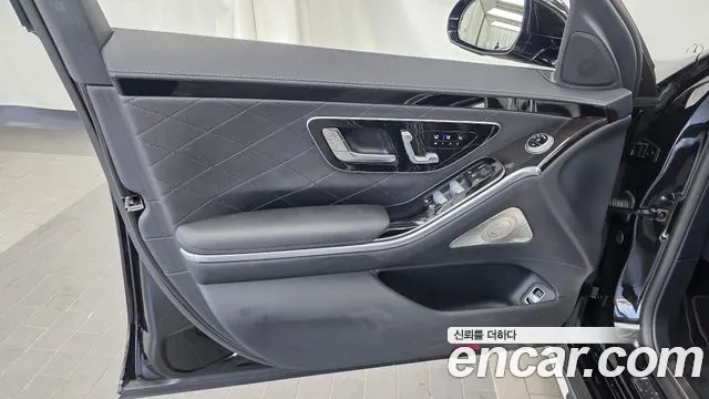 Mercedes-Benz S-Class W223 — Фото автомобиля 13