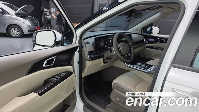 Kia Canival Carnival 4 поколение Дизель 9 мест Hi-Limousine — Фото автомобиля 9