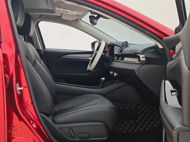 Mazda Atenza — Фото автомобиля 10