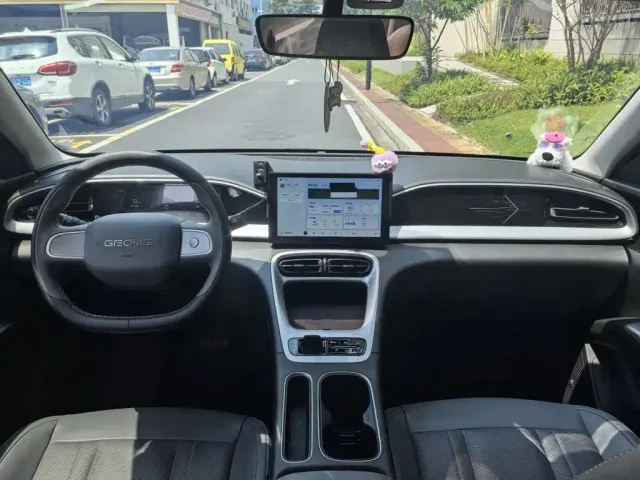 Geely Starry Wish — Фото автомобиля 9