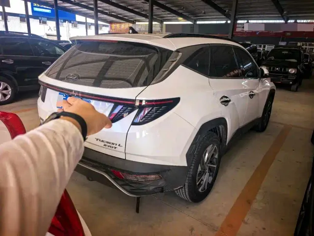 Hyundai Tucson — Фото автомобиля 2