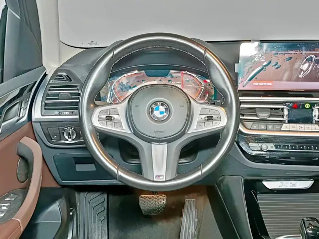 BMW X3 — Фото автомобиля 12