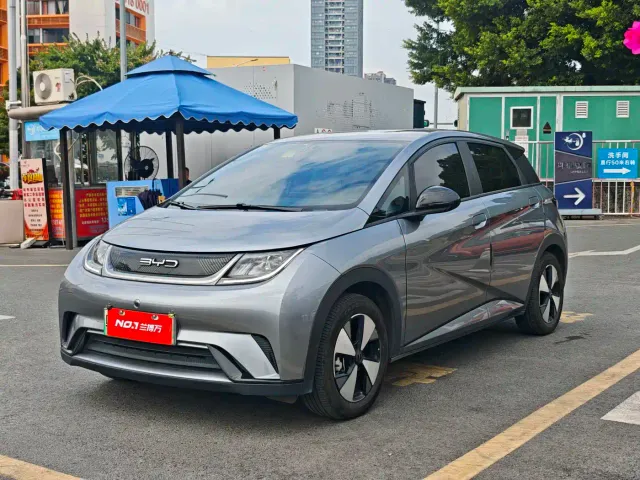 Фотография автомобиля — BYD Dolphin