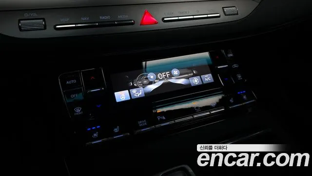 Hyundai Grandeur New — Фото автомобиля 25