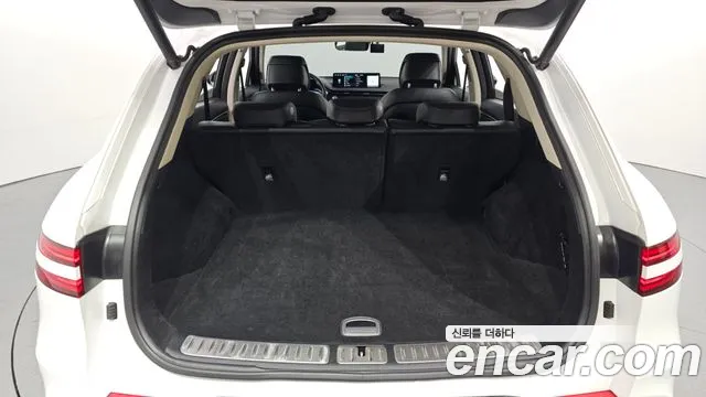Genesis GV70 2.2 Дизель 2WD — Фото автомобиля 20