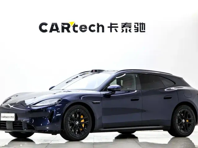 Shangjie Z7T — Фото автомобиля 14