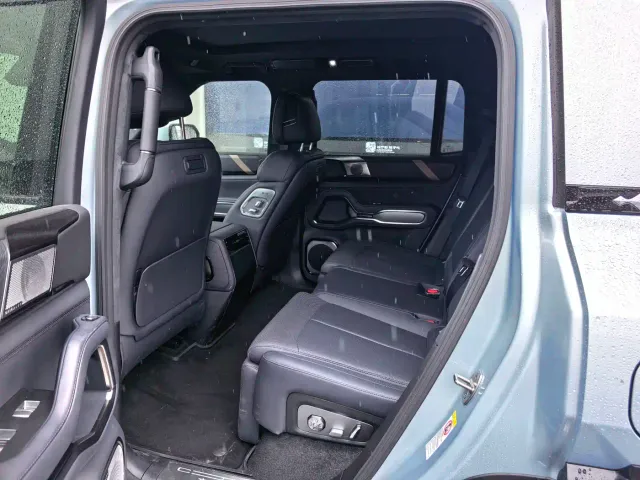 BYD FangChengBao Leopard 8 — Фото автомобиля 4