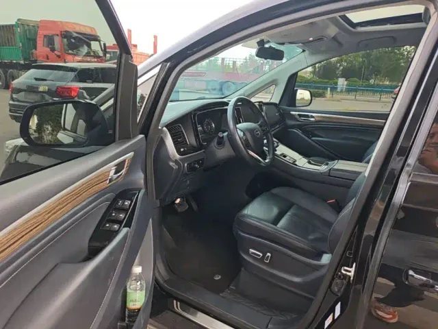GAC Trumpchi M8 — Фото автомобиля 15