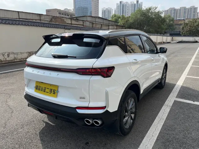 Geely Binyue — Фото автомобиля 18