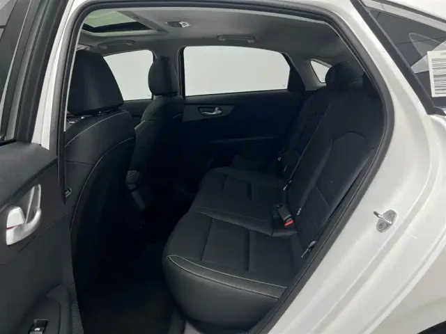 Kia K3 — Фото автомобиля 17