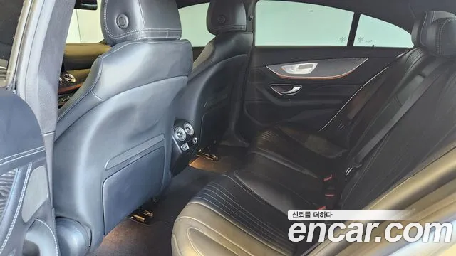 Mercedes-Benz CLS-Class — Фото автомобиля 10