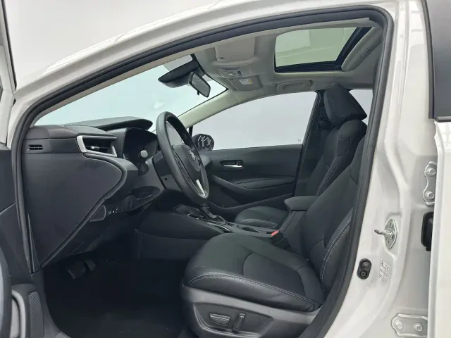 Toyota Corolla — Фото автомобиля 5