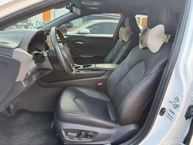 Toyota Avalon — Фото автомобиля 14