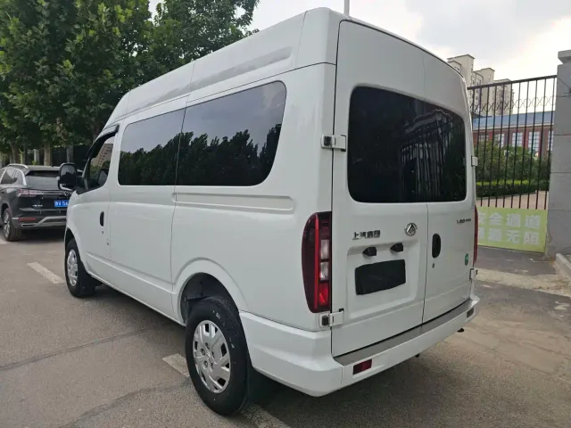 Maxus Xintu V80 — Фото автомобиля 4