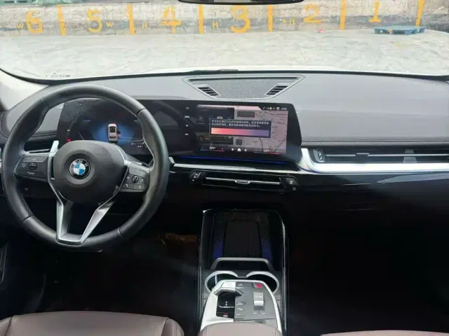 BMW X1 — Фото автомобиля 3