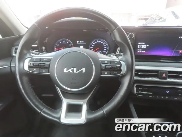 Kia K5 Generation 3 — Фото автомобиля 17