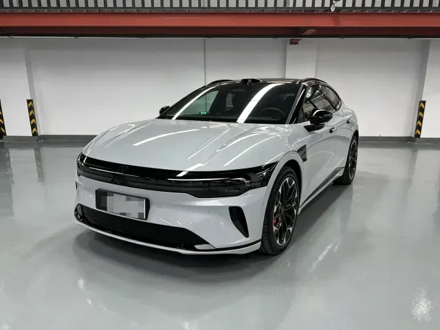 Фотография автомобиля — Zeekr 007 GT