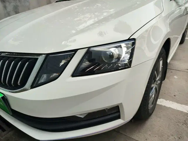 Skoda Octavia — Фото автомобиля 23