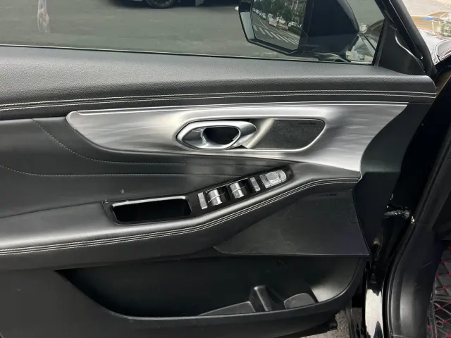 GAC Trumpchi GS8 — Фото автомобиля 9