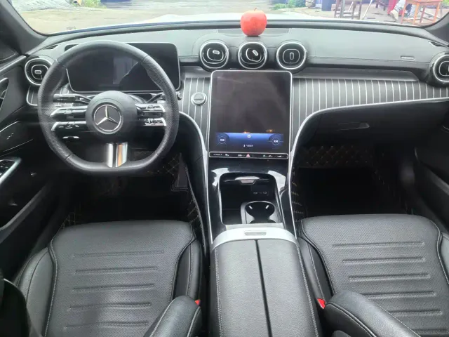 Mercedes-Benz C-Class — Фото автомобиля 11