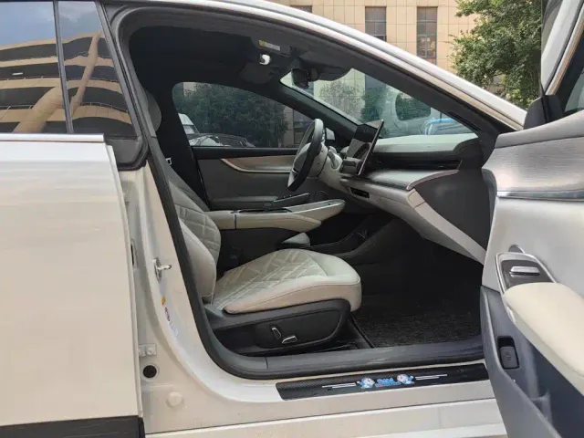 Changan Qiyuan A07 — Фото автомобиля 16