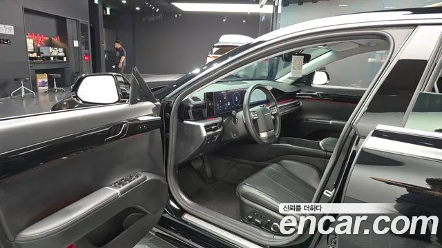 Hyundai Grandeur GN7 — Фото автомобиля 15