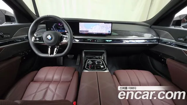 BMW 7-Series 7 серия (G70) 740i xDrive M Sport Limited — Фото автомобиля 7