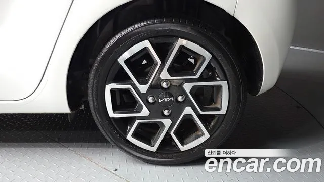 Kia RAY Новый Kia Ray Prestige — Фото автомобиля 5