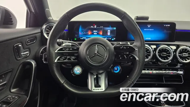 Mercedes-Benz A-Class W177 — Фото автомобиля 13