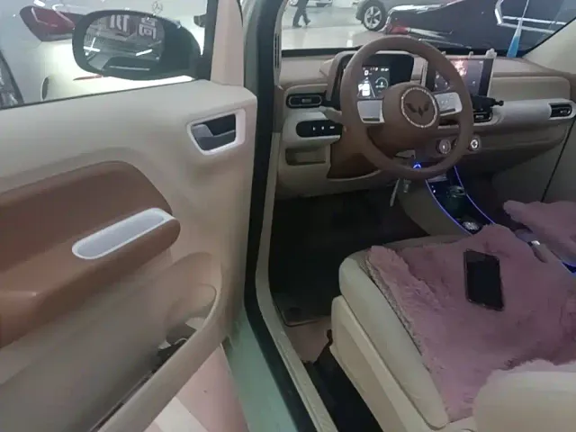 Wuling Hongguang Mini EV — Фото автомобиля 15