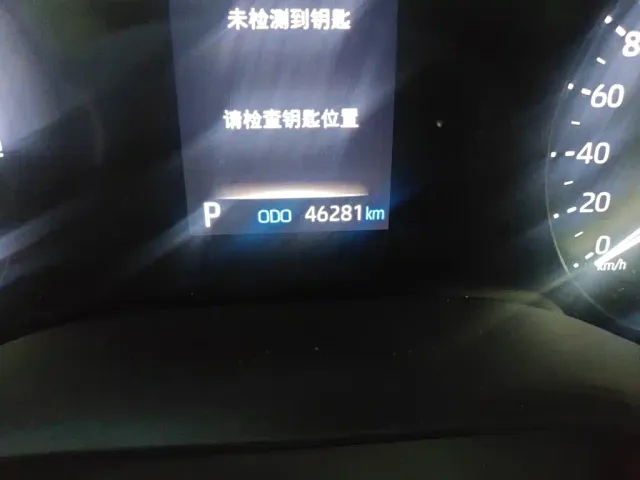 Toyota Granvia — Фото автомобиля 8
