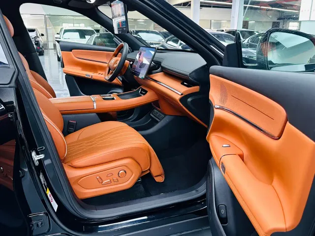 Changan Qiyuan Q07 — Фото автомобиля 8