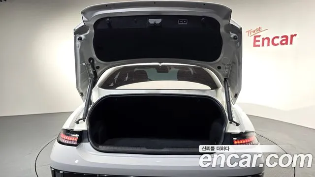 Hyundai Ioniq6 Long Range AWD — Фото автомобиля 17
