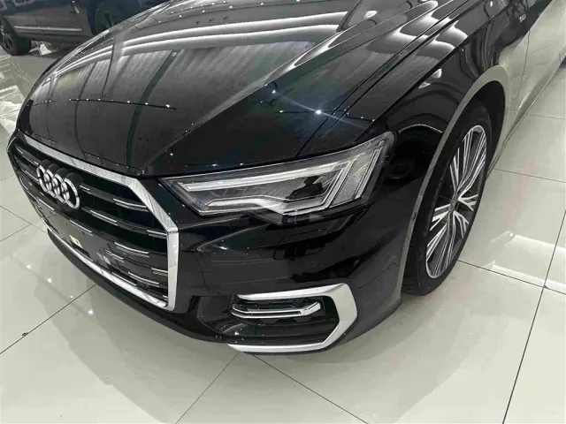 Audi A6L — Фото автомобиля 3